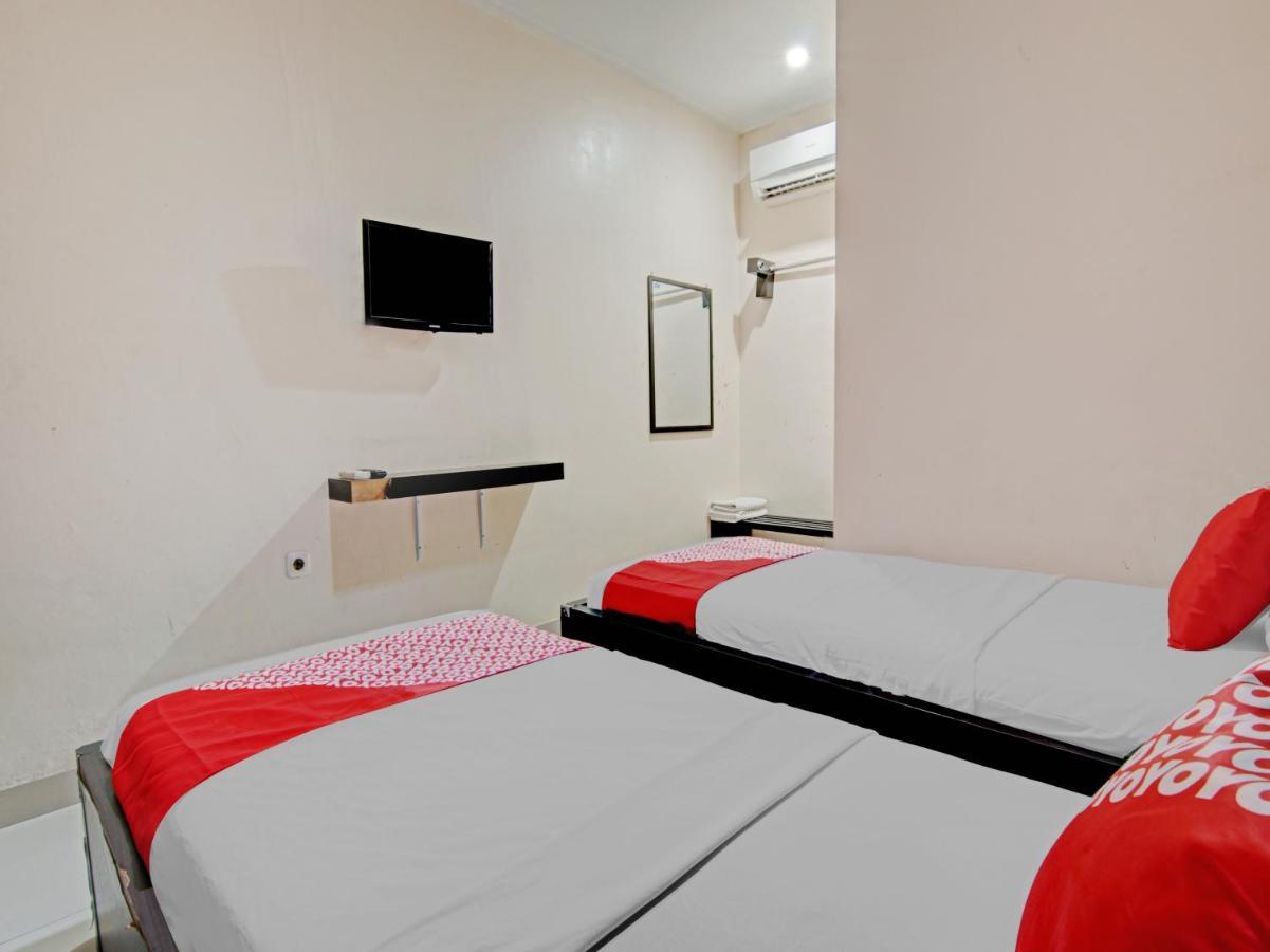 Oyo 90674 Syukran Syariah Hotel Pekanbaru
