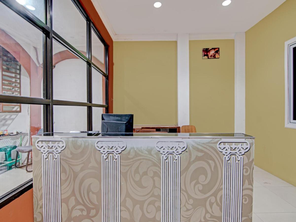 Oyo 90674 Syukran Syariah Hotel